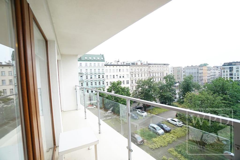 Modern Apartment-City Center-New Building-Garage Wroclaw Exterior photo